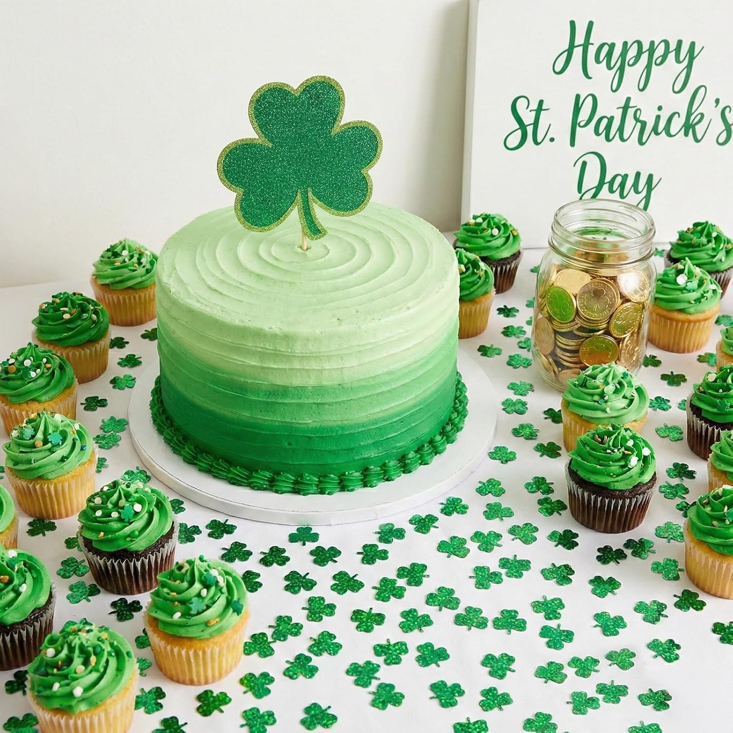 St.Patrick's Day Confetti - 3000Pcs Glitter Green Shamrock Confetti St.Patrick's Day Party Favor Decoration Lucky Clover Irish Table Scatter Confetto for Sanit Patricks Day Decor(105G)