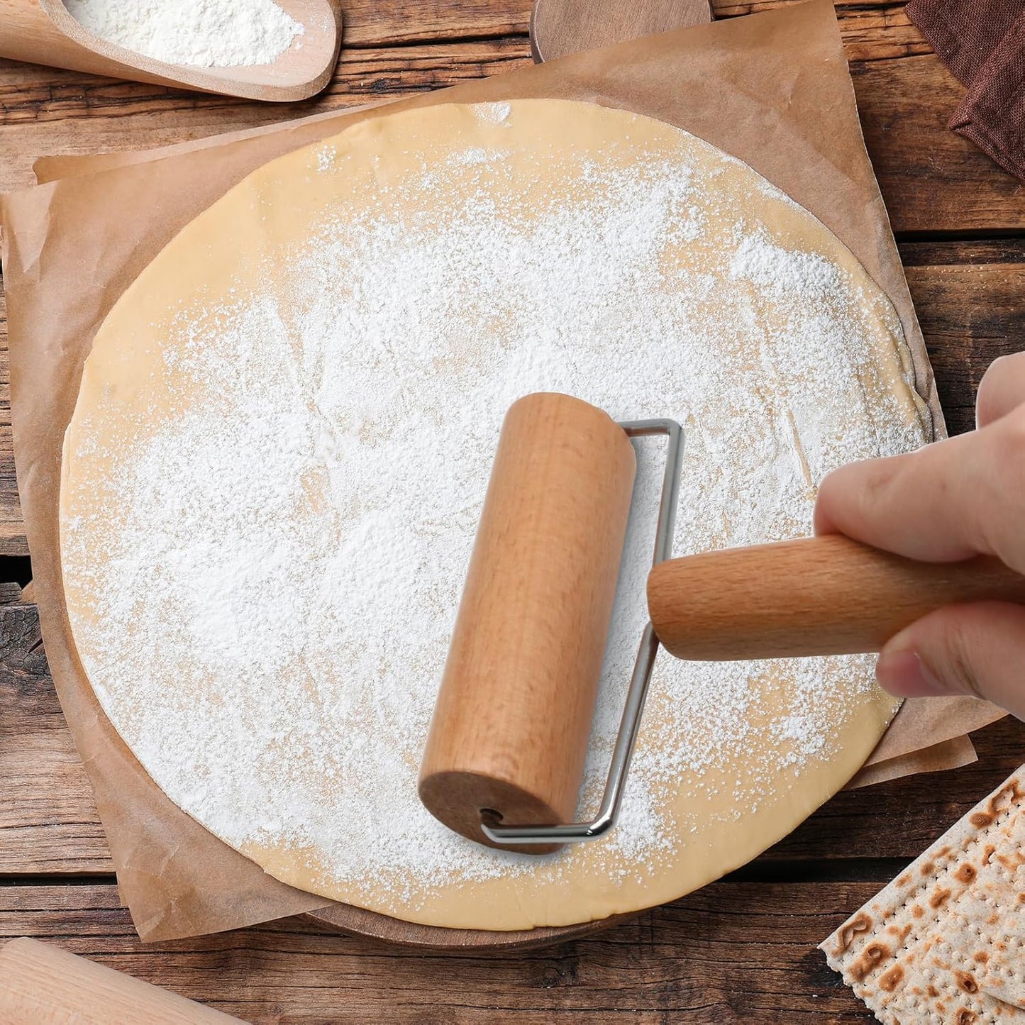 Wooden Rolling Pin, Ergonomic Non-Stick Pizza Baker Dough Pastry Roller for Kitchen Home Cooking Baking (H Square Type)