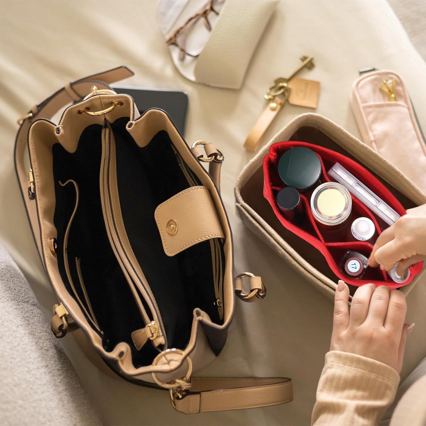 Purse Organizer Insert, Small Felt Handbag Organizer Mini Bag Storage & Finishing Inner Bag Liner with Zipper for Chic Backpack Tote Shoulder Bags, Khaki