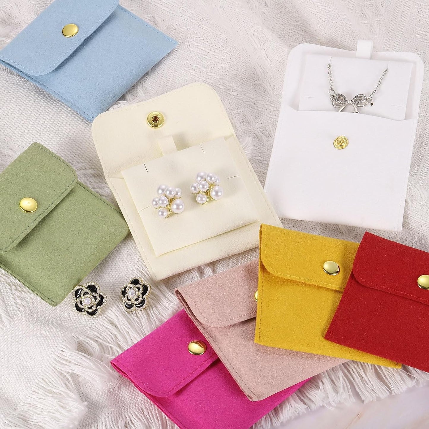 3 Pcs Microfiber Jewelry Pouches with Insert Pad, 8 x 8cm Snap Button Jewelry Velvet Gift Bags Organizer for Rings Necklace Bracelet, Light Green
