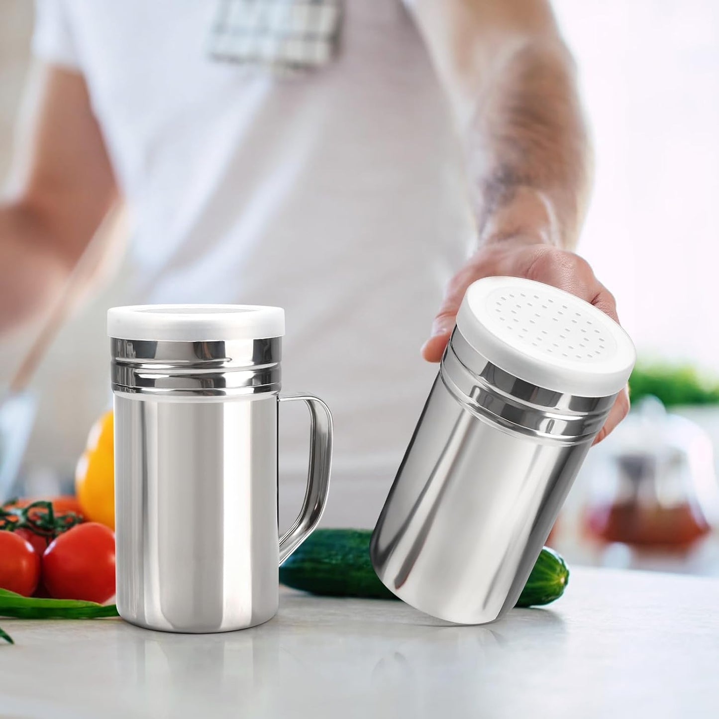 2pcs Stainless Steel Dredge, Salt Pepper Dredge Shakers with Handle, Seasonings Spice Shakers with Lid, 14 Ounce