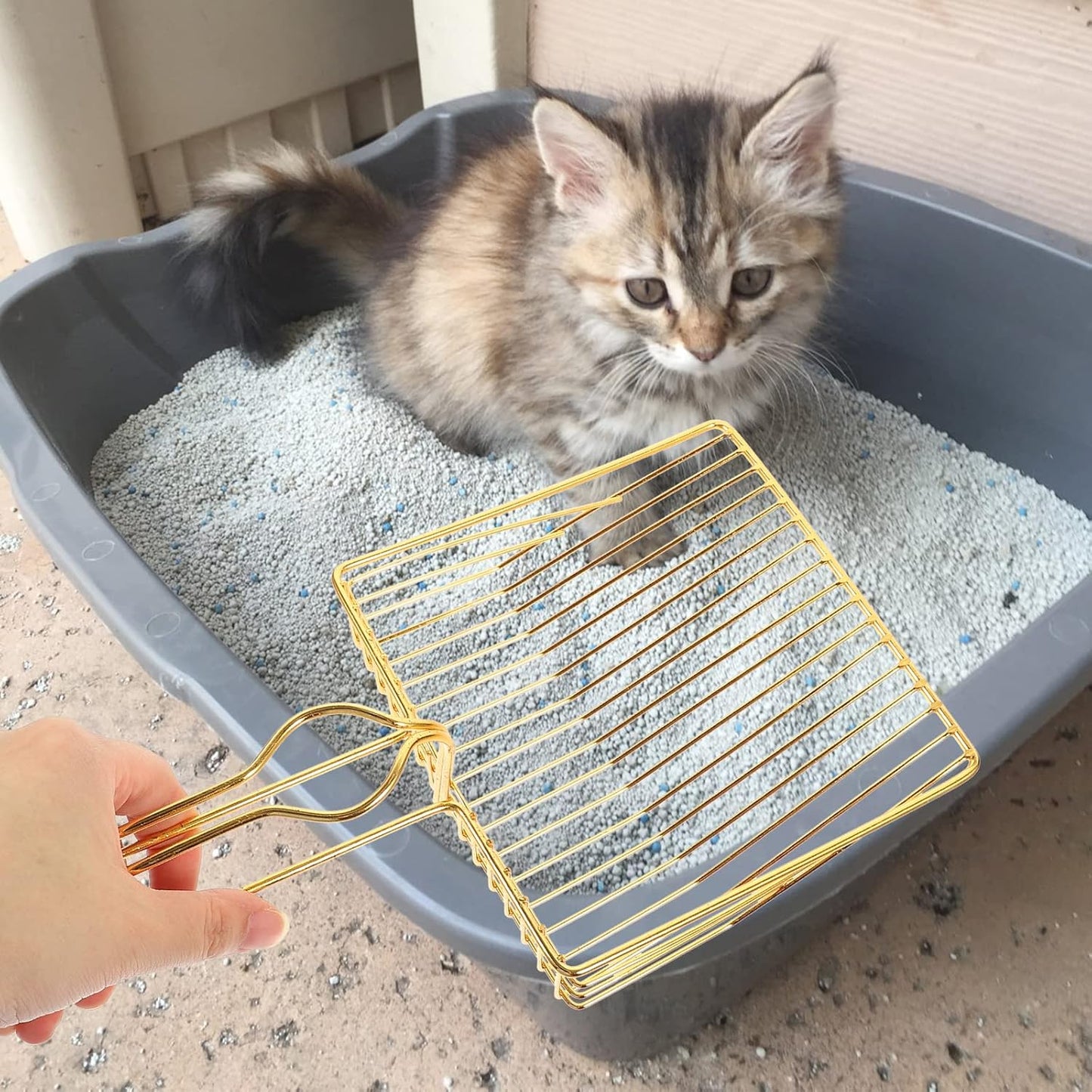 Gold Plated Metal Wire Cat Litter Scoop Square Design Ergonomic Handle