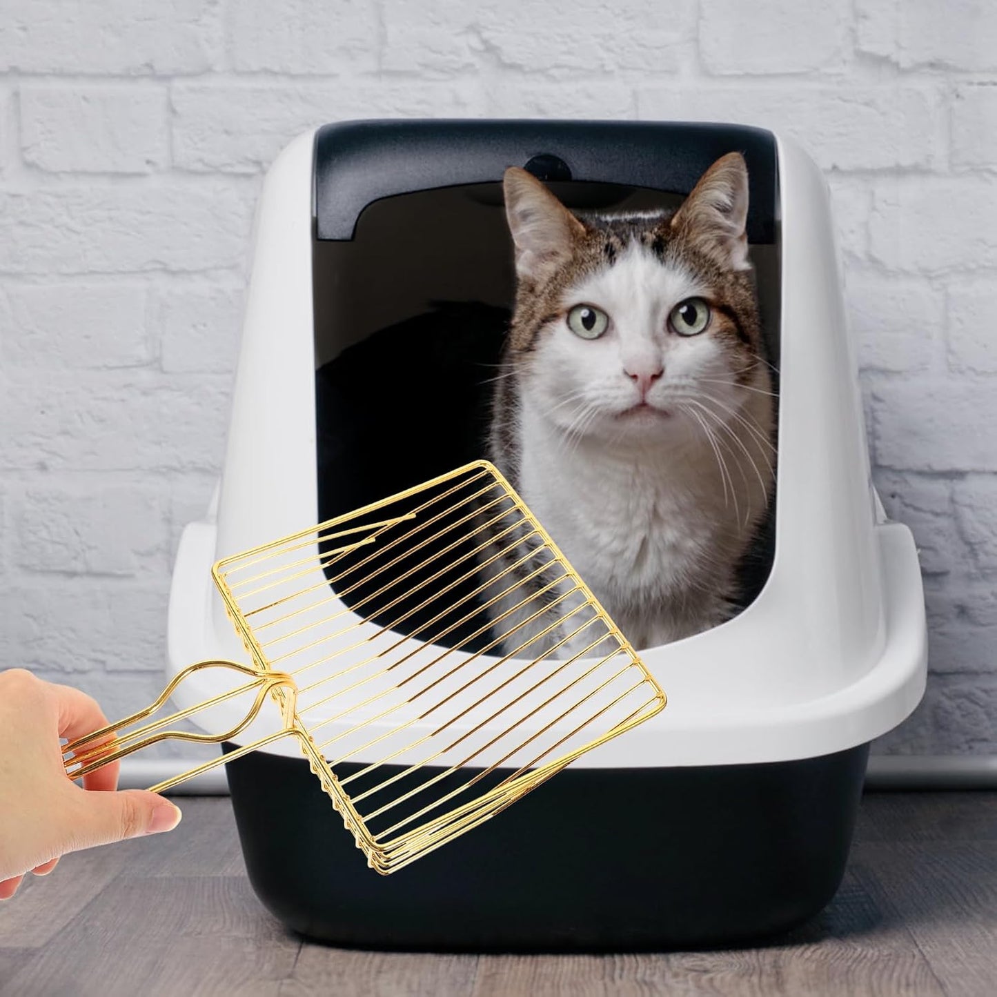 Gold Plated Metal Wire Cat Litter Scoop Square Design Ergonomic Handle