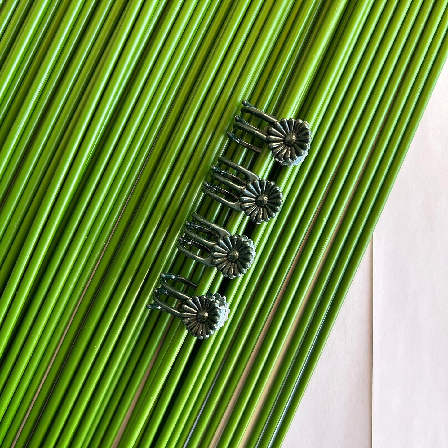 40 Reusable Plant Support Clips - Garden Tool for Supporting and Guiding Plants and Flowers