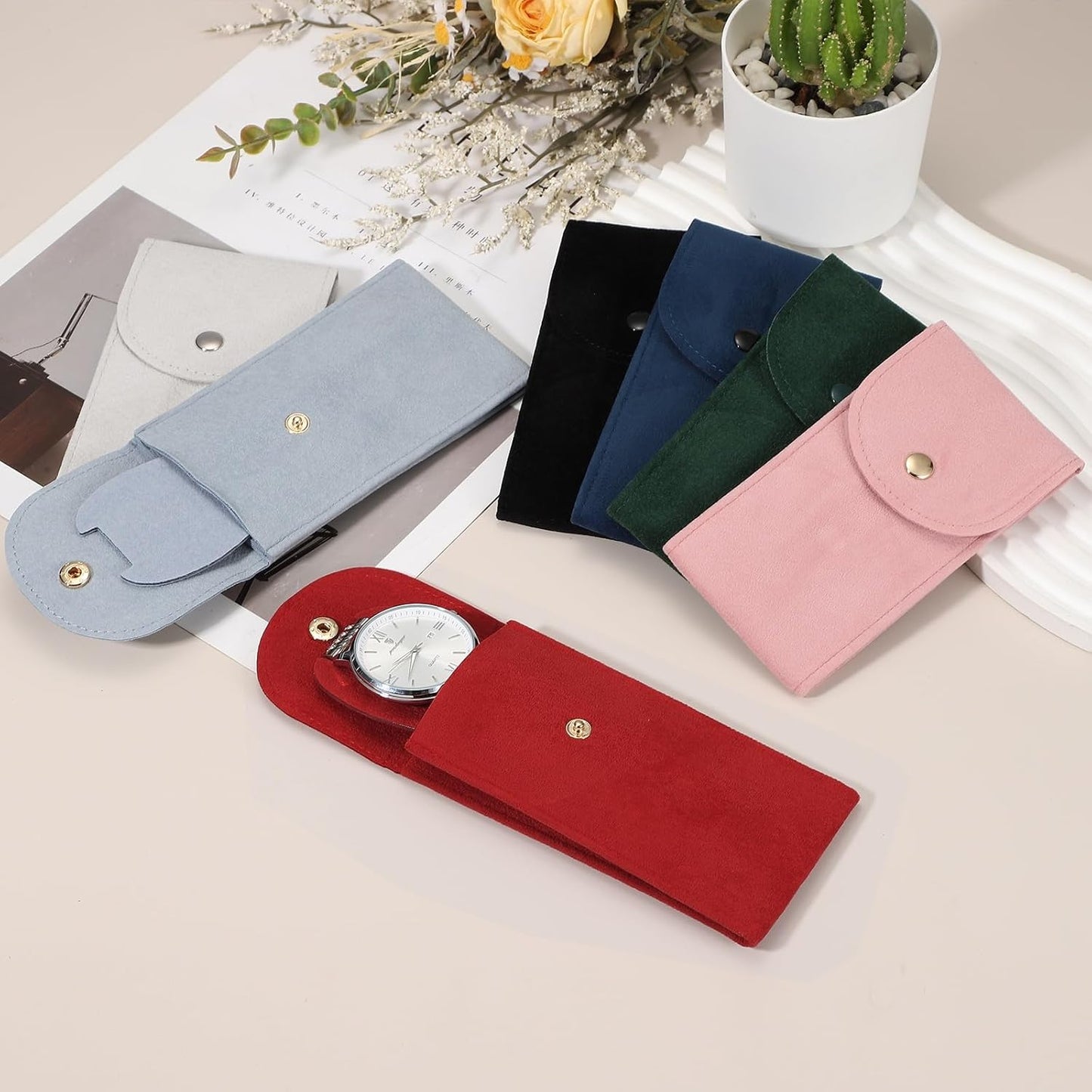 4 Pcs Velvet Watch Pouch, 5.1 x 2.8 Inch Portable Travel Case Jewelry Storage Bag Single Watch Storage Pouch for Men and Women with Snap Button for Travel Home, Pink