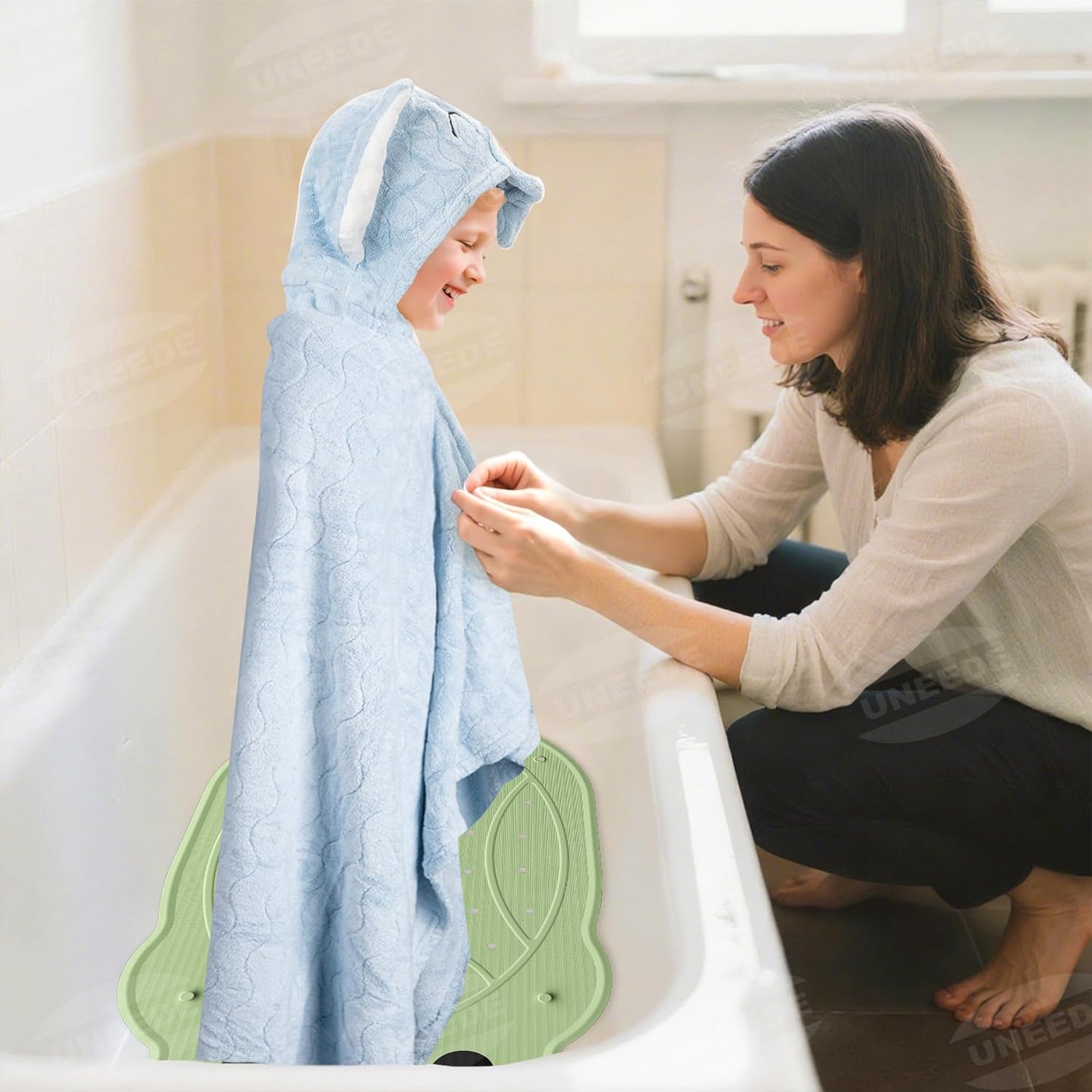 Blue Elephant Bath Hooded Towel for Kids,Extra Soft and Fast Drying Poncho for Toddlers Age 3-10,Kids Beach Hooded Towel Polyester Size 31 x 47 in,Machine Washable Poncho for Bath Beach Pool