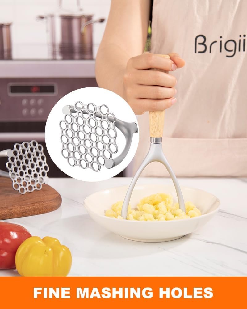 Potato Masher with Wooden Handle, Manual Potato Press for Kitchen Tool, Aluminum Alloy Potato Ricer For Fluffy Mashed Potato