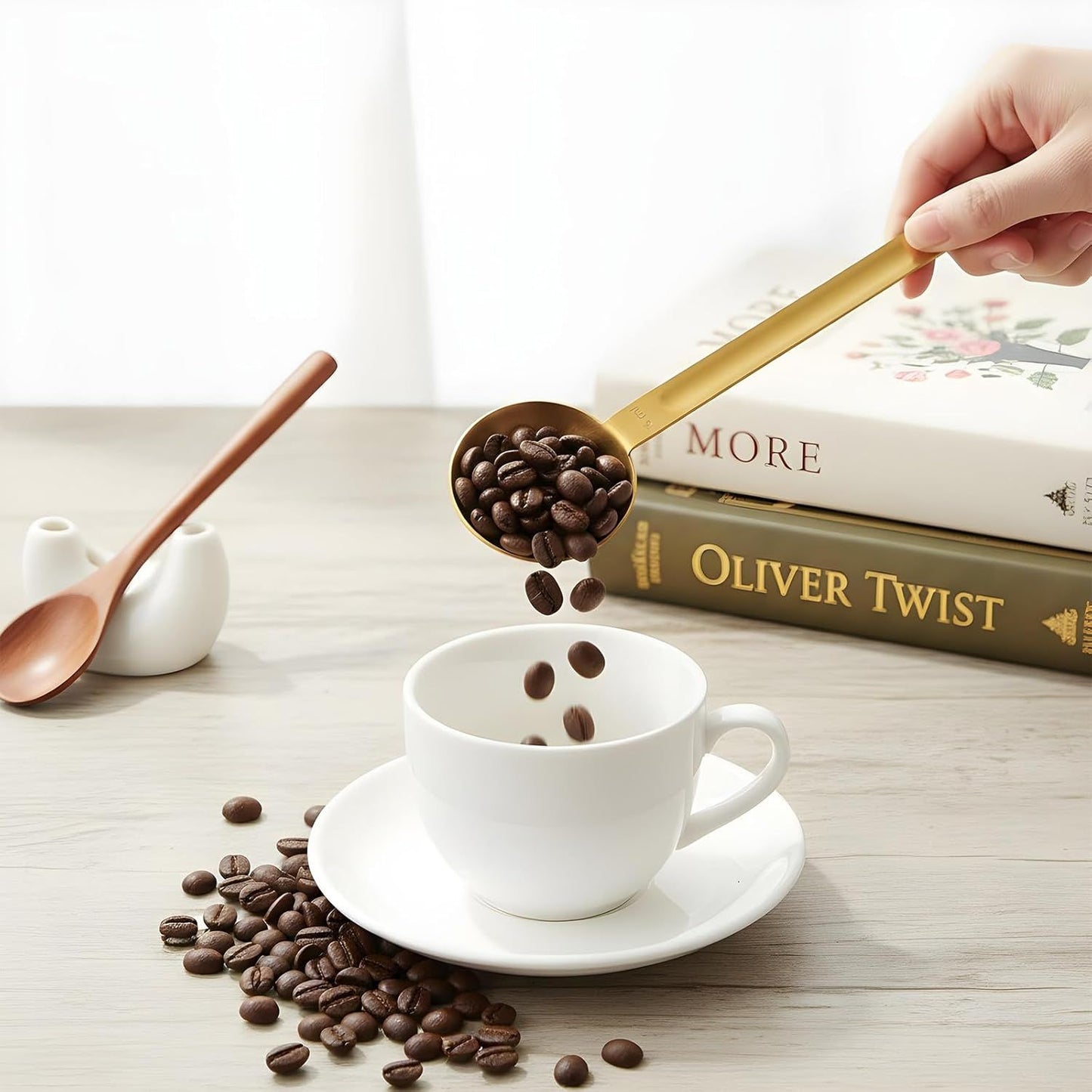 Double Sided Measuring Spoon, Long Handle Teaspoon Measuring Spoon Stainless Steel Coffee Measurings Scoop Spoons 5ml and 15ml, Dual-Measure Long-Handle Spoons for Tea Sugar Baking Precise Gold
