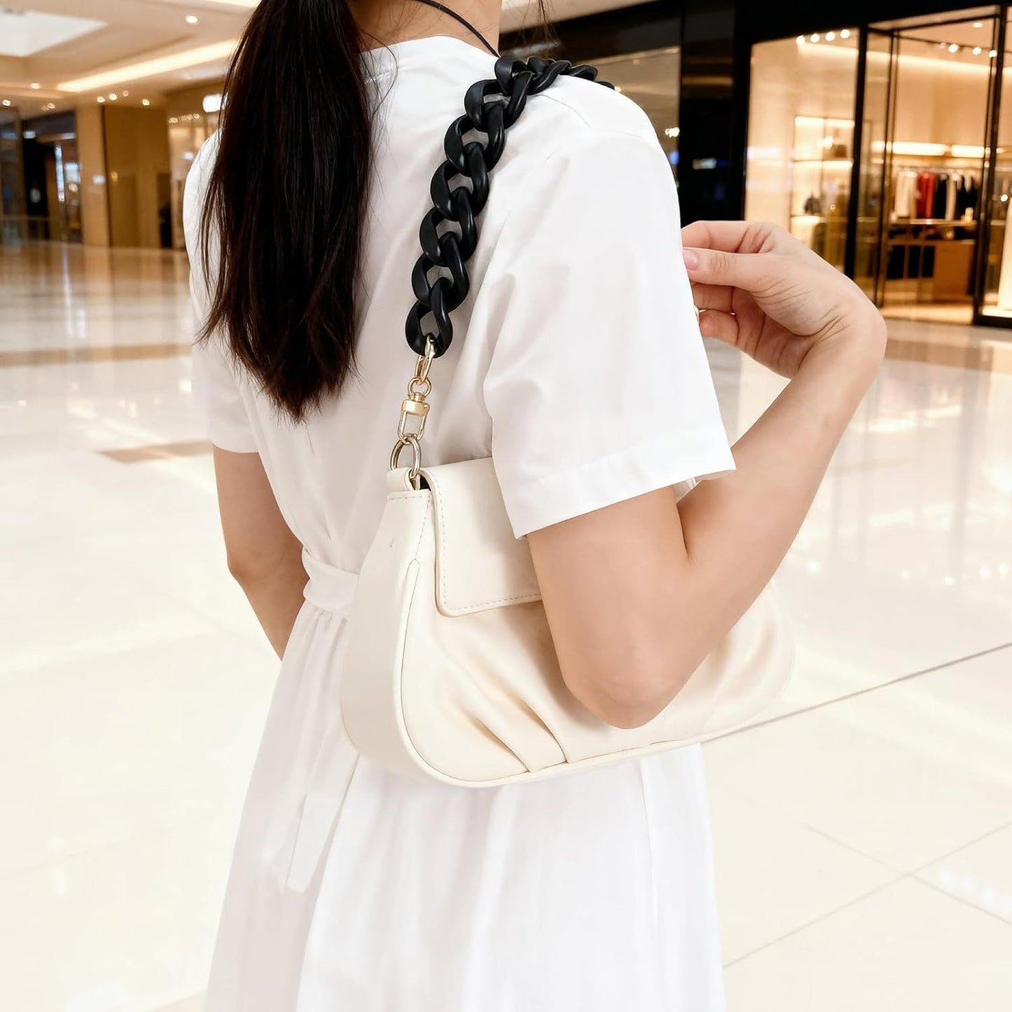 1PCS Black Purse Chain Replacement, 15.7 Inch Acrylic Bag Chain, Black Purse Chains Strap, Adjustable Handbag Strap Handles for Shoulder Bags DIY Crafts