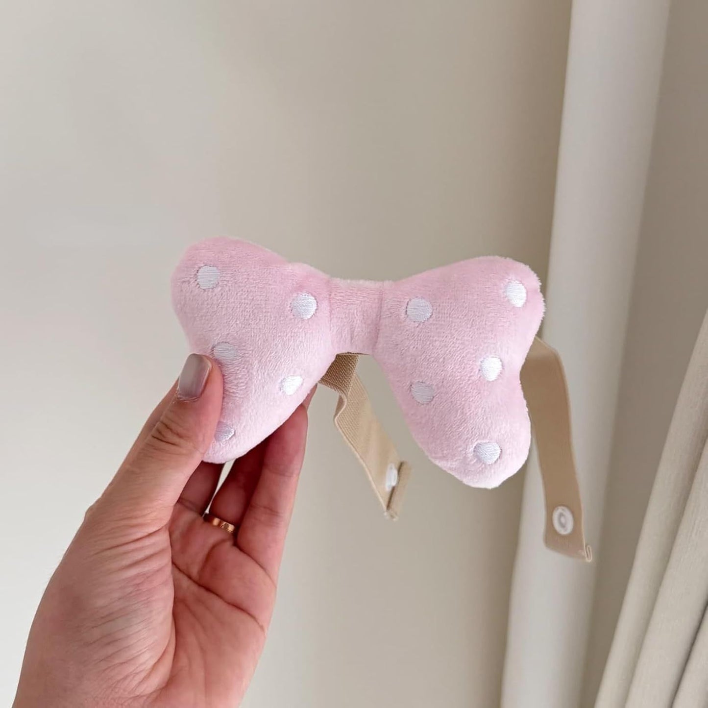 2 Pack Curtain Tiebacks with Pink Plush Bow and White Polka Dot, Snap Button Closure Curtains Holdbacks for Window Decor (Pink)