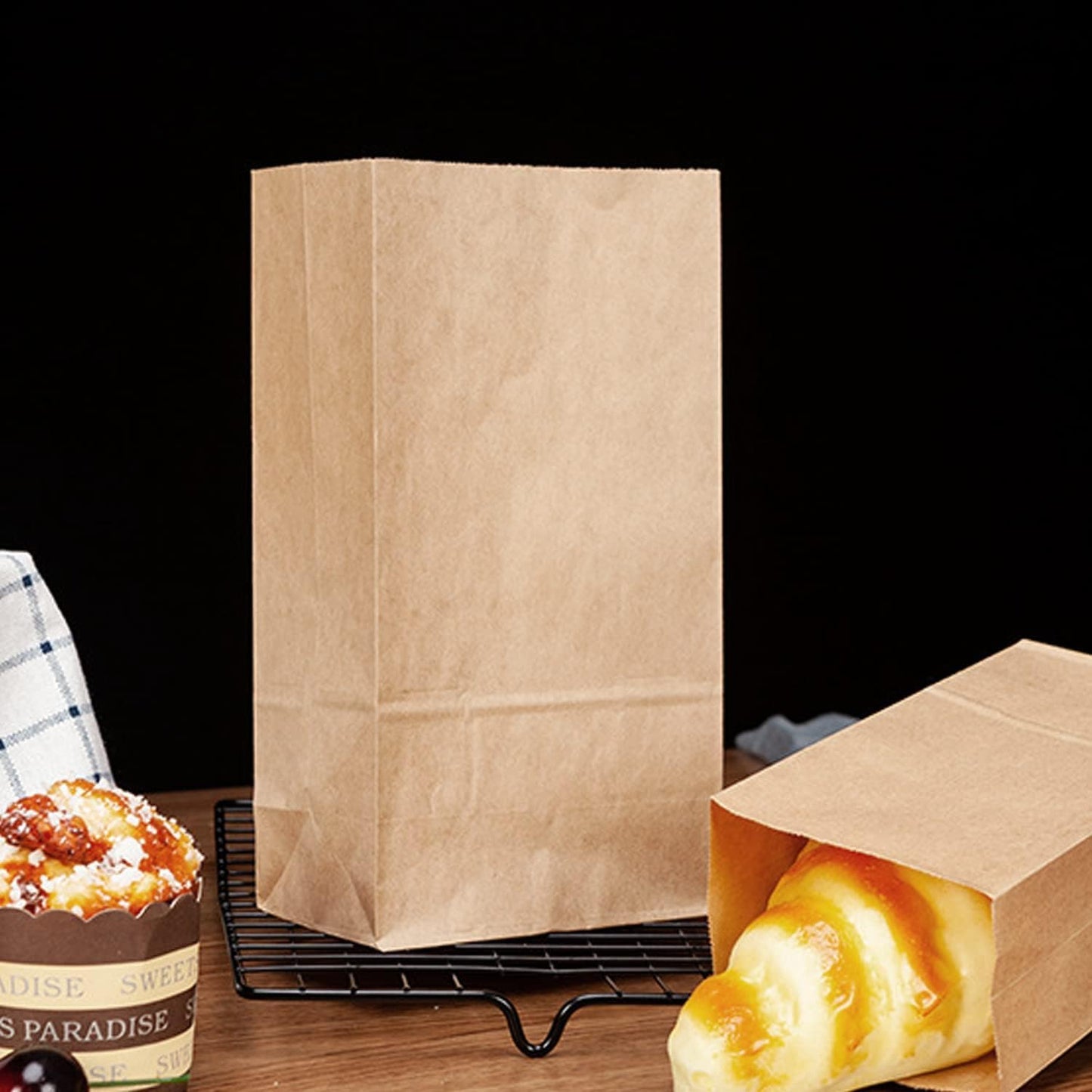 50 Pack 12 Lb Brown Paper Lunch Bags, 12.5" x 7" x 4.3" Large Bread Bags Bulk, Heavy Duty kraft Paper Sacks for Grocery Wrapping, Retail Shopping, Bakery, Party Favors