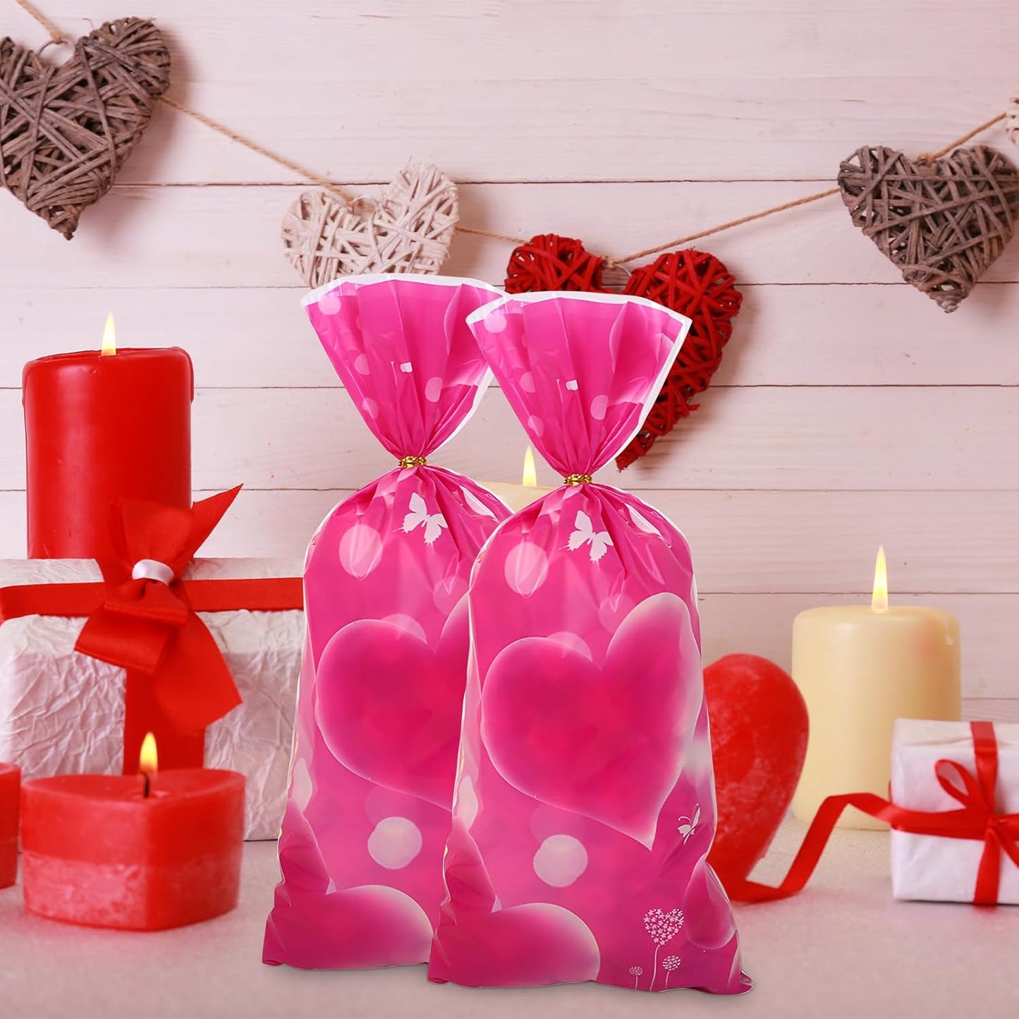 Petluno 50 Pink Gift Bags for Valentine's Day Decoration Peach Heart Small Candy Bag Women's Valentine's Gift Hair with Linen Candy Bags Party Favor Christmas Birthday