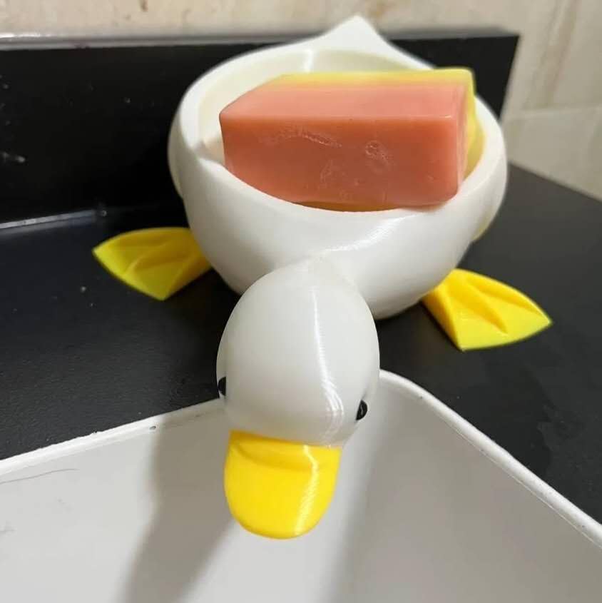Cute Duck Soap Dishes with Draining, Shower Soap Dish Bar Soap Holder & Saver Waterfull Self-Driaing to Keep Your Soap Organized and Clean