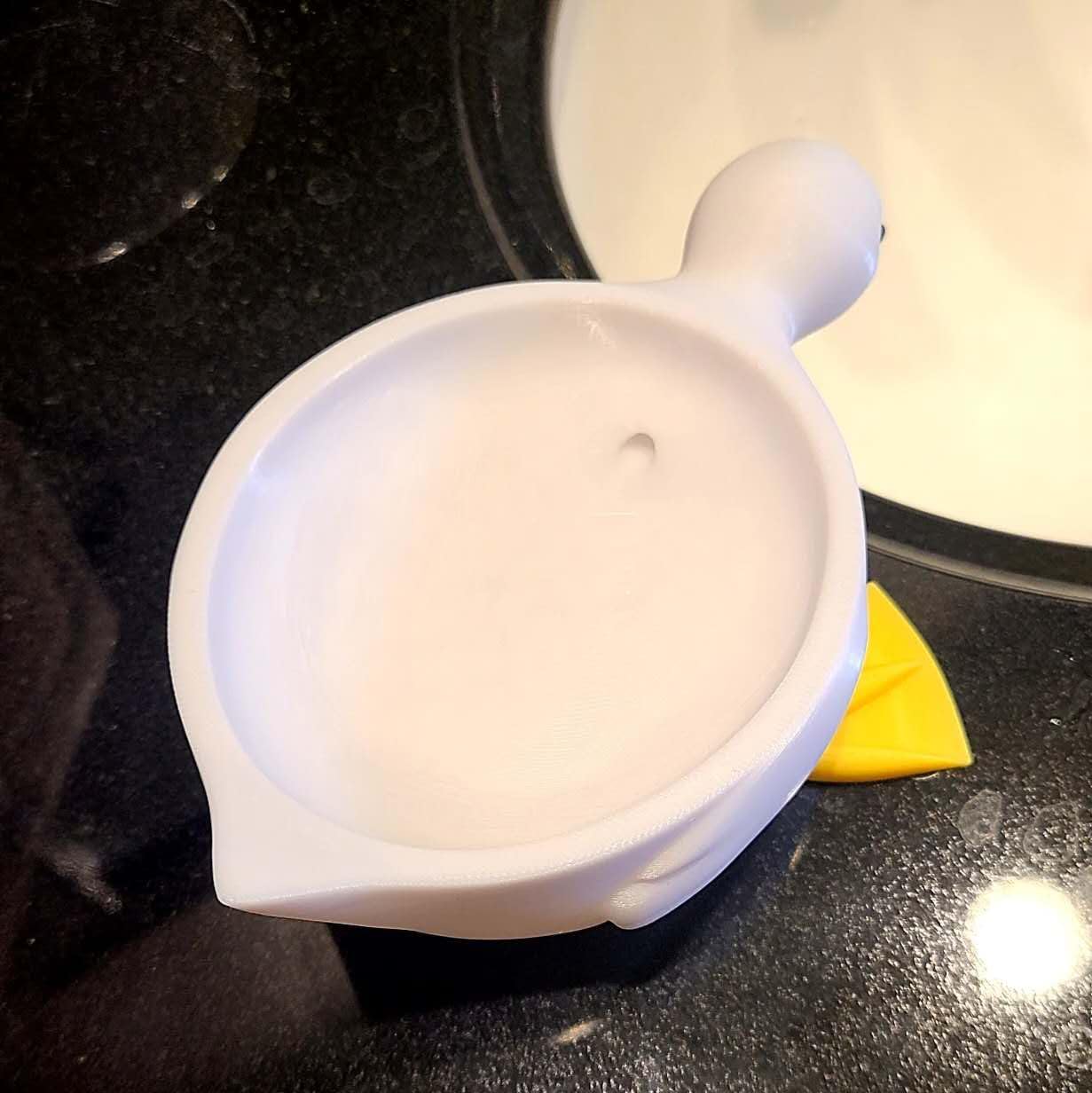 Cute Duck Soap Dishes with Draining, Shower Soap Dish Bar Soap Holder & Saver Waterfull Self-Driaing to Keep Your Soap Organized and Clean