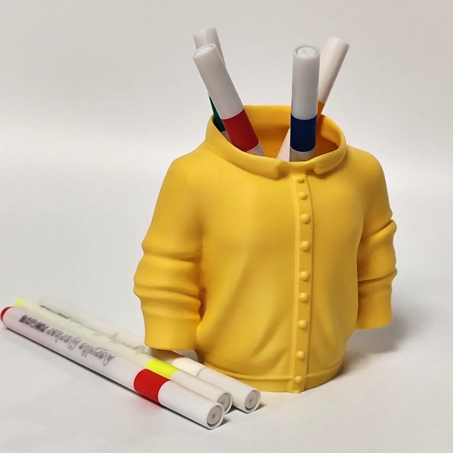 Sweater Pen Holder - 3D Printed Desk Organizer with Cozy Design for Pens, Makeup Brushes, Unique Office Desk Accessory