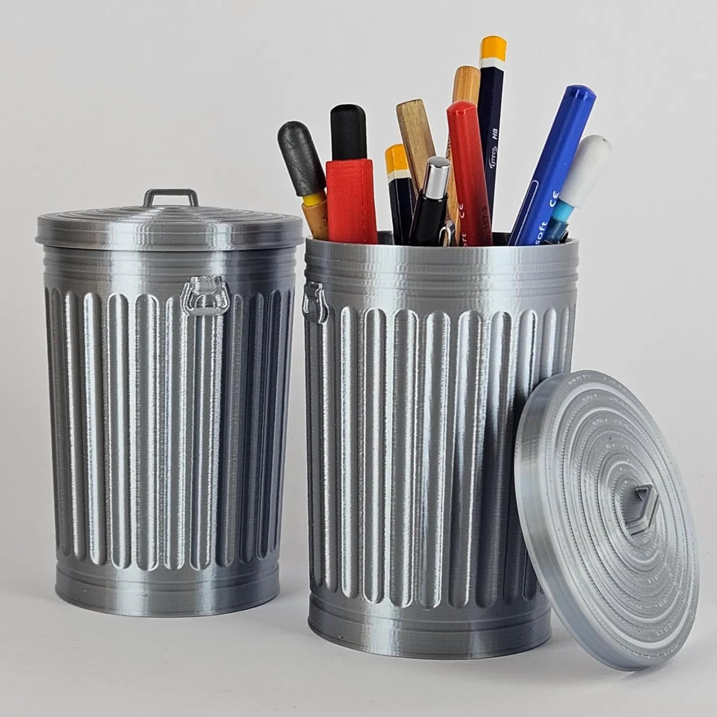 Creative Trash Can Pen Holder for Desk, Pencil Holder Desk Organizers, Office Supplies Decorations Idea Gift