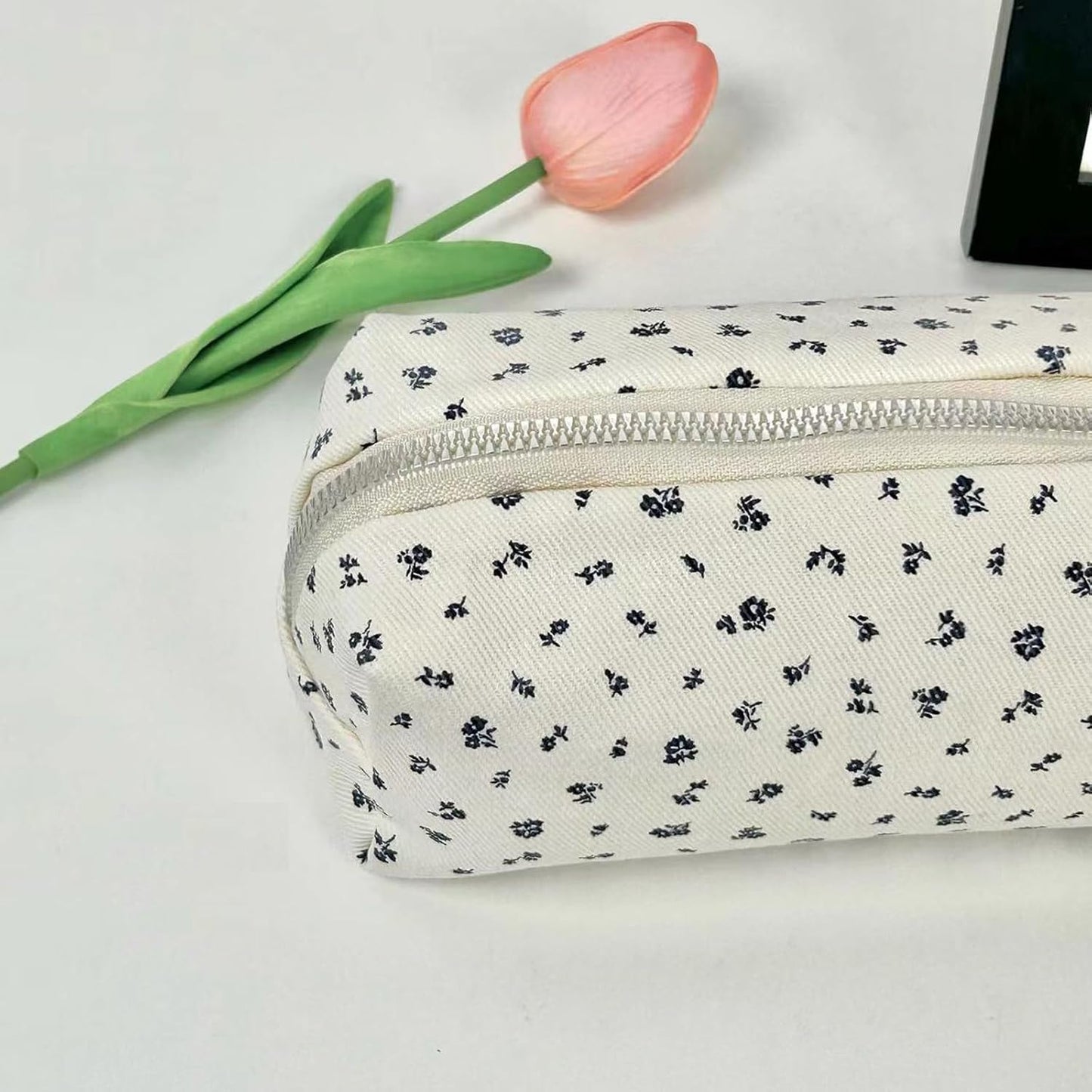 Pencil Case Pencil, Teenage Pen Case, Pen Case Leather, The Cute Cartoon Small can be Used as a Key Bag, a Cosmetic Bag, and is Easy to Carry (White, blue285)
