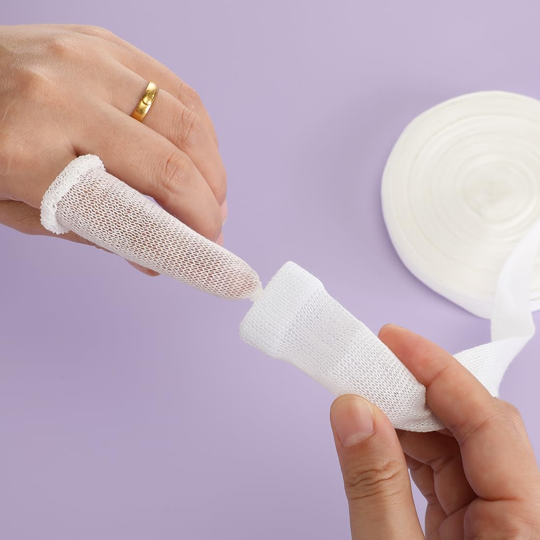Finger Tubular Bandage, Net Wound Dressing Stretch Tubing Gauze Dressing Retainer Breathable Thumb Toe Covers for Wounds Finger Applicator and Splint, 1.5CM X 20M