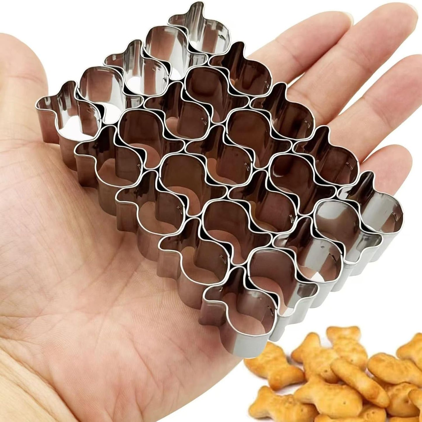 Gold Fish Cracker Cutter, 25 Cavity Mini Fish Cookie Cutter with Cleaning Brush Stainless Steel Fish Shaped Cutter Molds for Kids DIY and Baking.