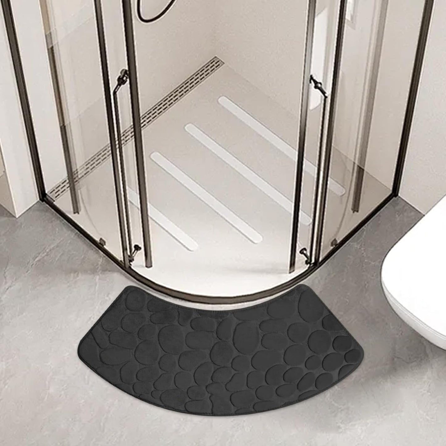 Bath Mat, Curved Shower Mat Non-Slip Quadrant Shower Mat Super Absorbent Corner Shower Mat Machine Washable Fan-Shaped Bathroom Carpet Rugs, Black, 16x39 inches