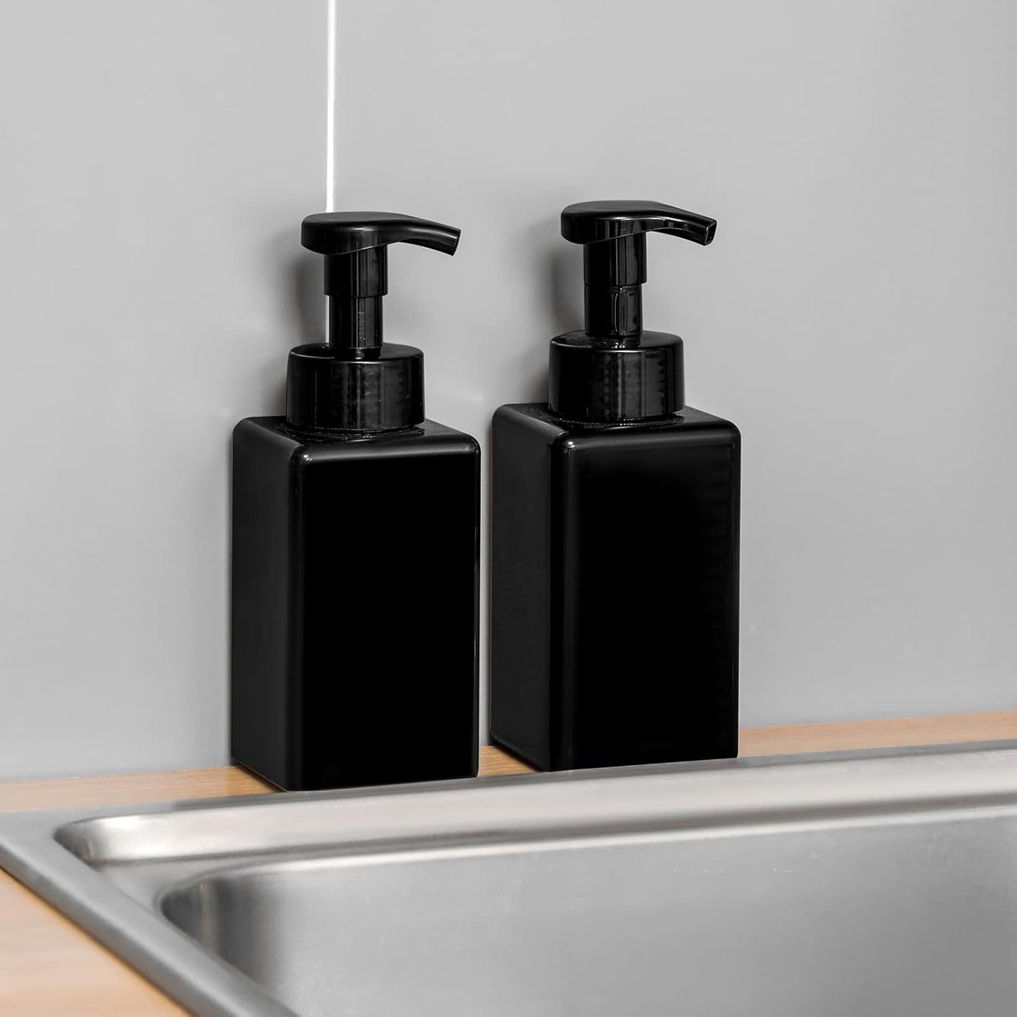 Foaming Soap Dispenser, 15oz Refillable Pump Bottle Plastic for Liquid Soap, Shampoo, Body Wash, 2 Pcs, Black