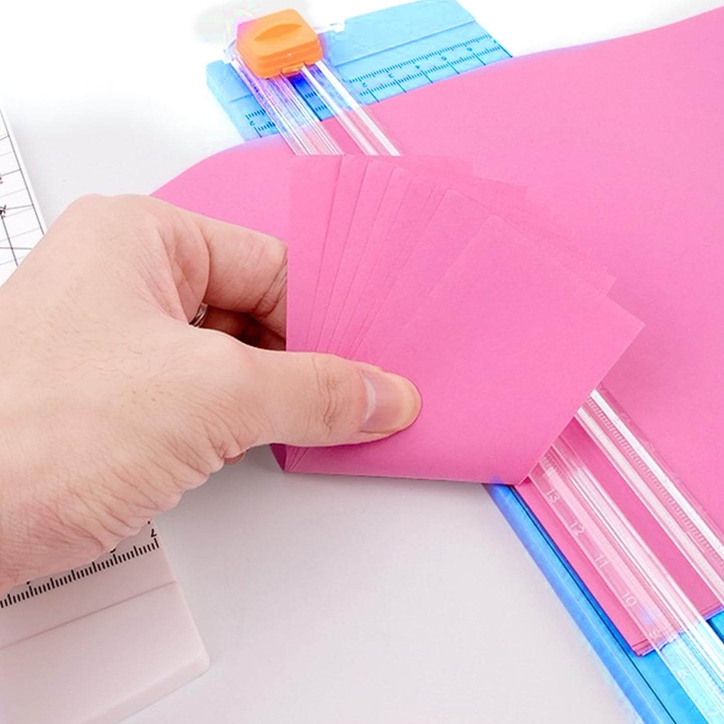 Paper Cutter Paper Trimmer Paper Cutter for Cardstock Portable Paper Cutters Guillotine Trimmers Professional Paper Trimme for Photo Cards Kraft Paper Label Journals Craft Projects