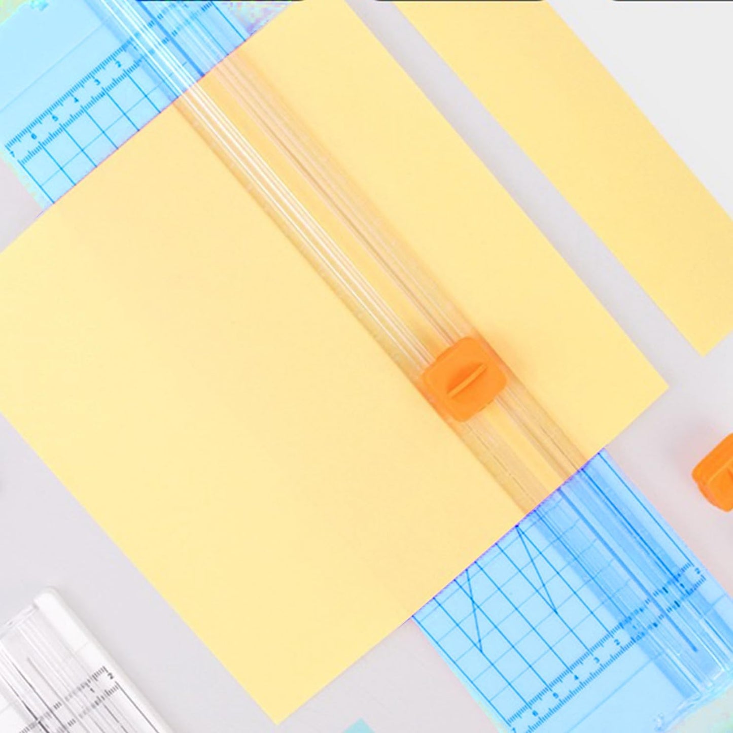 Paper Cutter Paper Trimmer Paper Cutter for Cardstock Portable Paper Cutters Guillotine Trimmers Professional Paper Trimme for Photo Cards Kraft Paper Label Journals Craft Projects