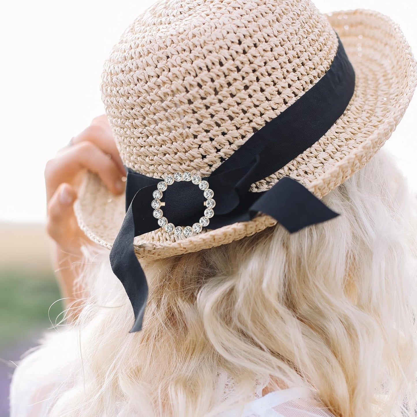 Silk Scarf Ring Clip Bling Rhinestone T-Shirt Clips Tie Waist Knotted Buckle Rings Metal Circle Buckles for Women Fashion Scarves Hat Decor Wrap Holders White -
