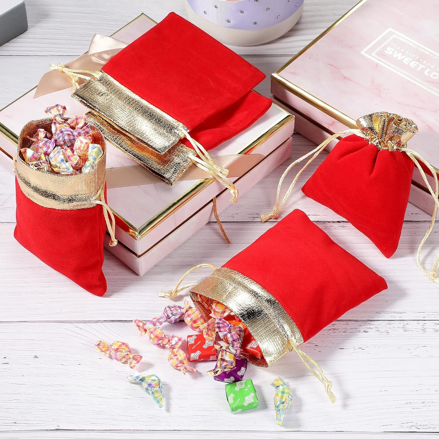 40 Pieces Christmas Velvet Jewelry Bags with Drawstrings Mini Pouches Golden Soft Velour Packaging for Candy Present Wedding(4.7 x 5.9 Inch,Red Golden) -