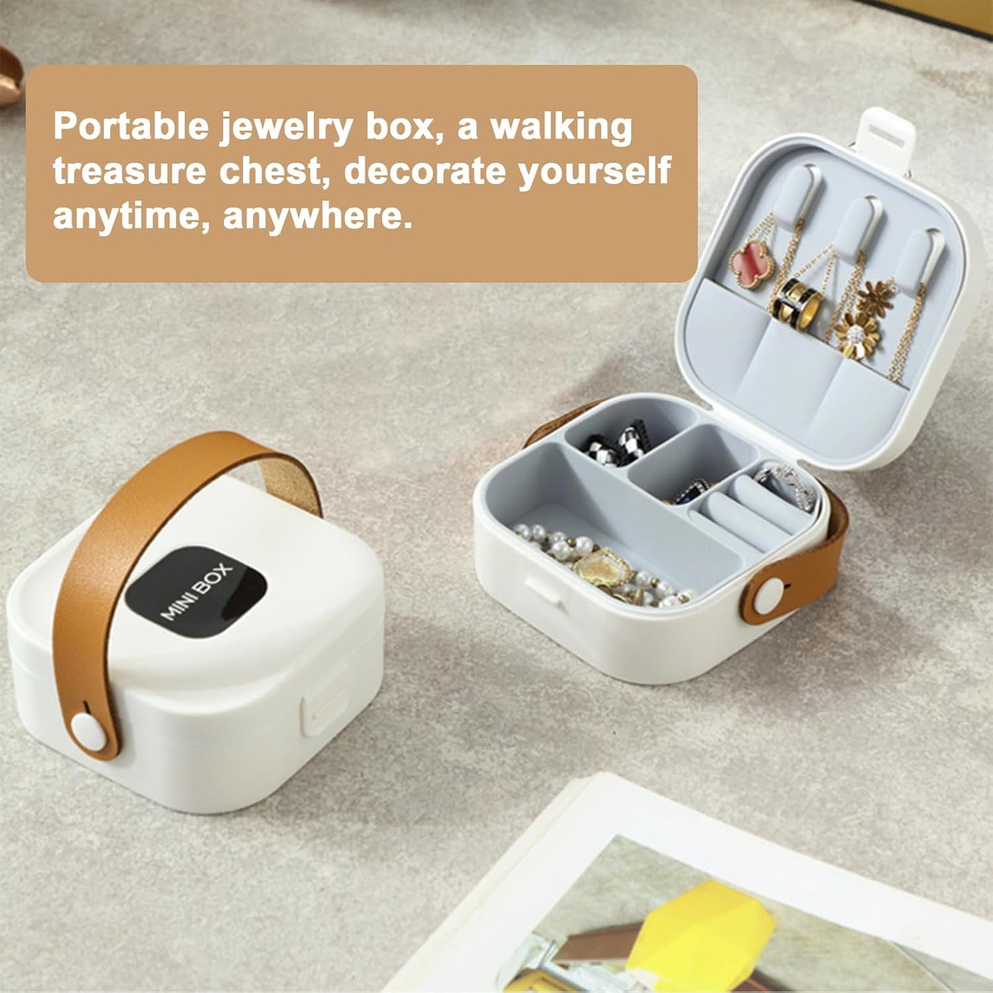 Mini jewelry boxes - Portable multifunctional storage organizer - Jewelry and ring organizer - Gift box - For girls and women (white)