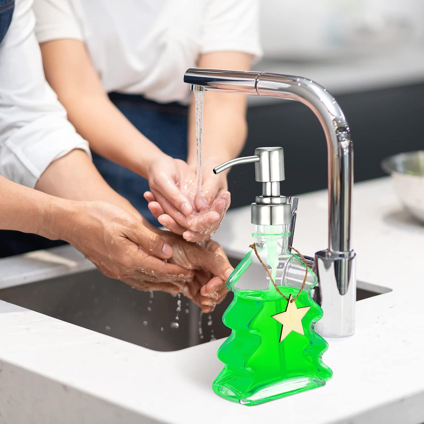 Soap Dispenser - Christmas Tree Shape - Glass - with Stainless Steel Pump - Christmas Decoration - Lotion Pump Bottle - Hand Soap Dispenser - Empty Pump - Suitable for Bathroom and Kitchen