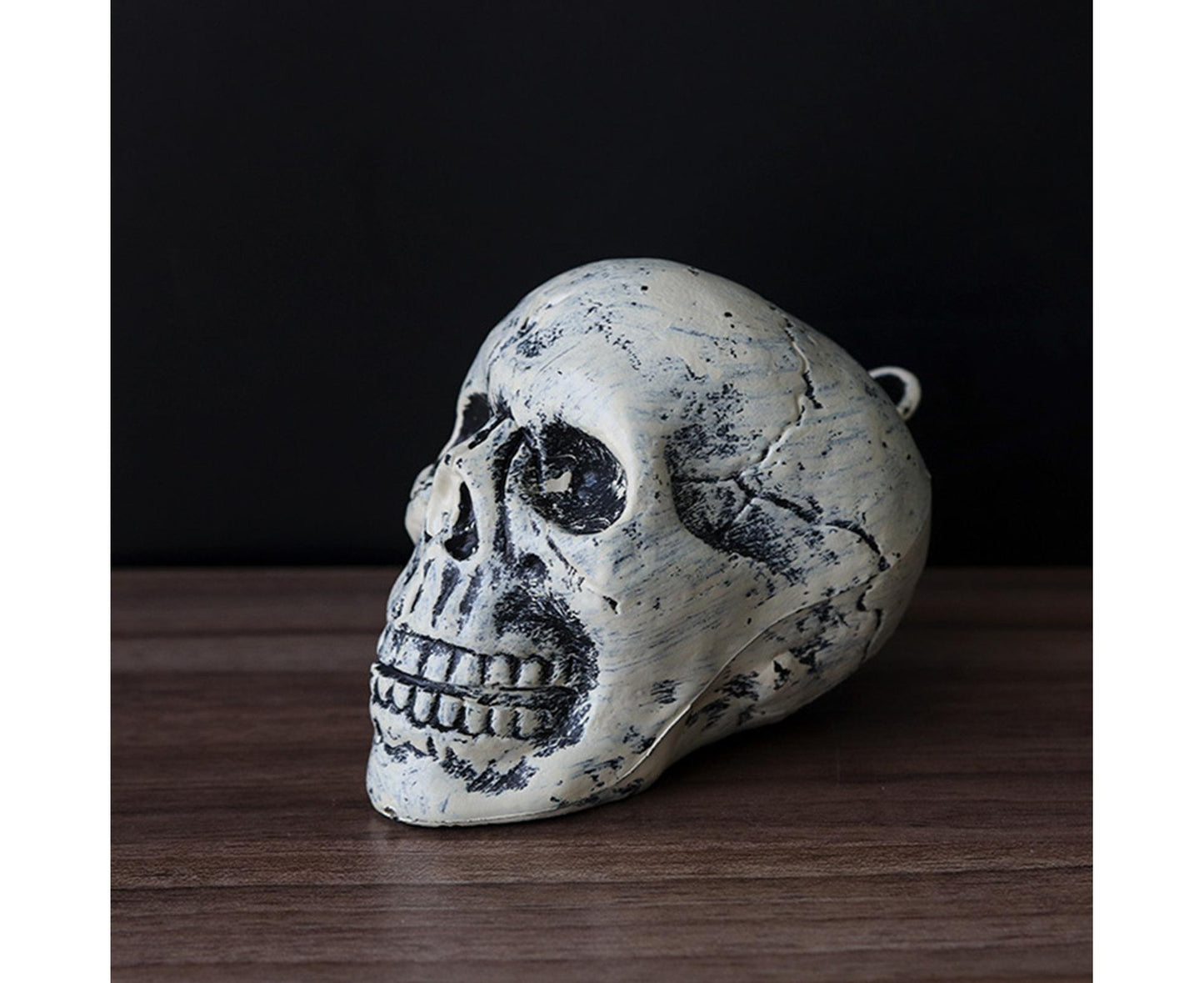 6 Pcs/Set Halloween Skull Ornament Artificial Realistic Increase Atmosphere Durable Clear Texture Skeleton Horror Halloween Skull Statue for Home-White