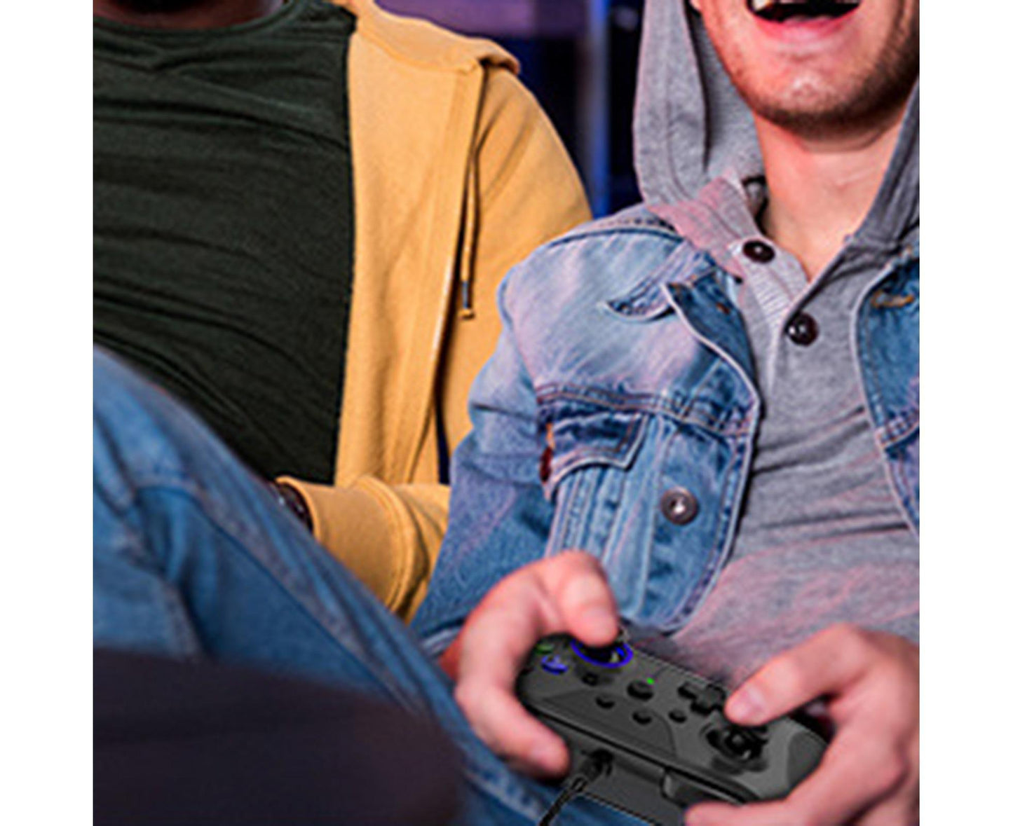 AG110 Game Joystick Vibration Ergonomic Design No Delay Wired Connection Non-slip Game Control Sensitive USB Wired Controller Game Joystic for XBox Black