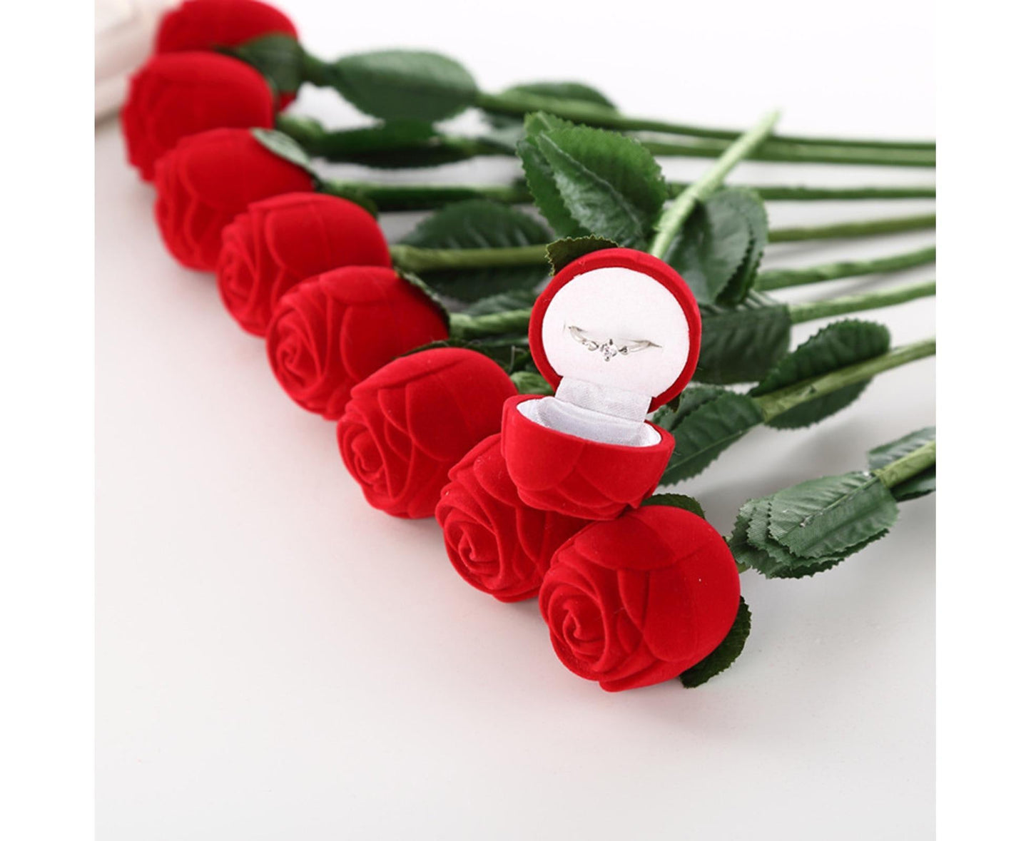Beautiful Rose Shape Ring Box Romantic Decorative Fabric Ring Display Case Wedding Supplies - Red