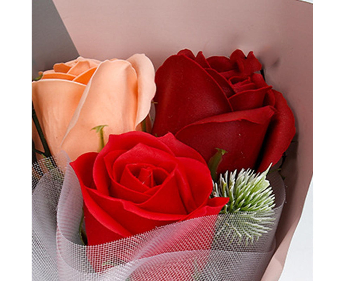 Soap Rose Flower Exquisite Vivid Nice-looking Scented Rose Soap Petals Body Soap for Valentine's Day - Red