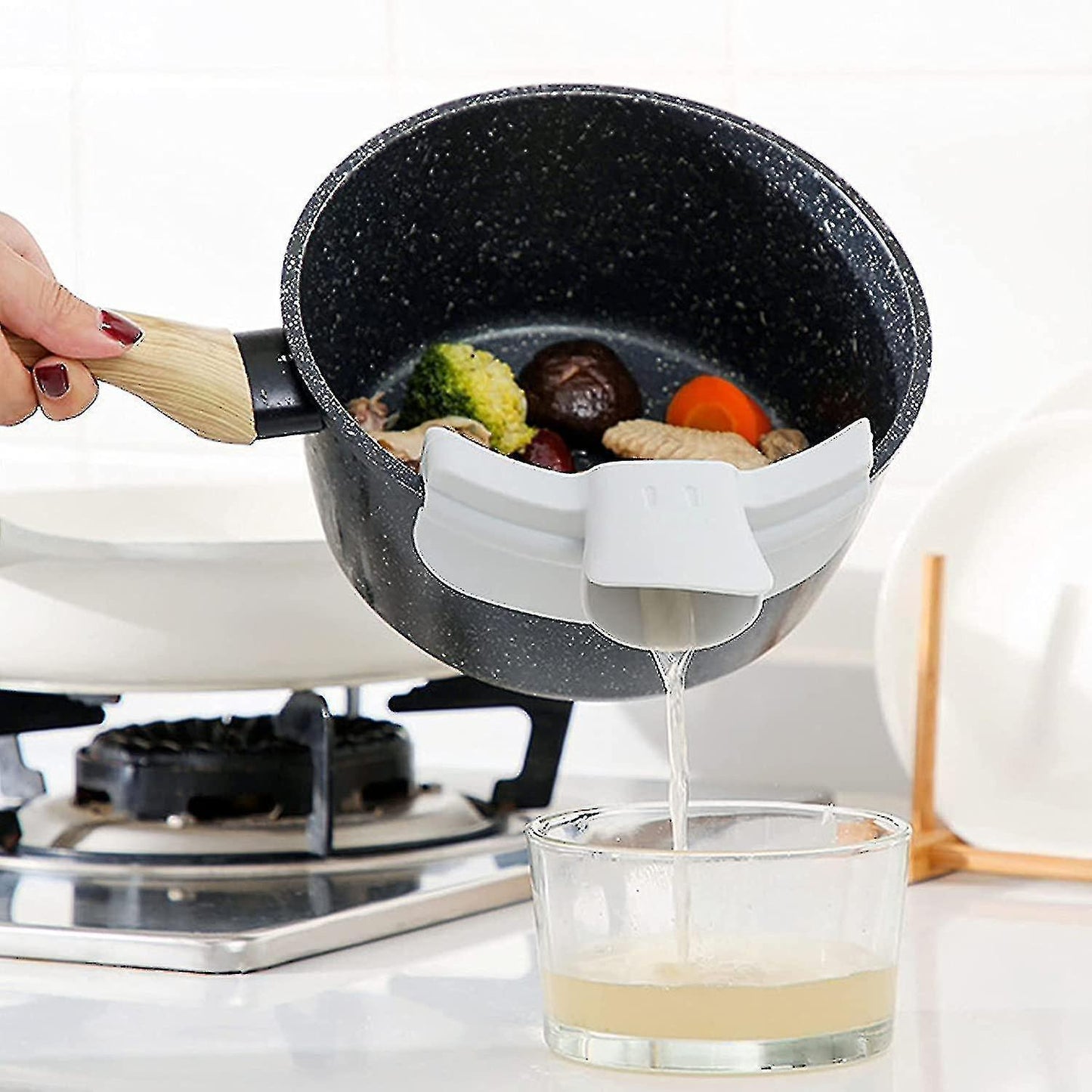 2pcs Kitchen Dedicated Spill Proof Round Edge Pot Deflector Pour Soup Funnel,duckbill Diversion Mouth Funnel,kitchen Pour Soup Strainer Deflector Tool