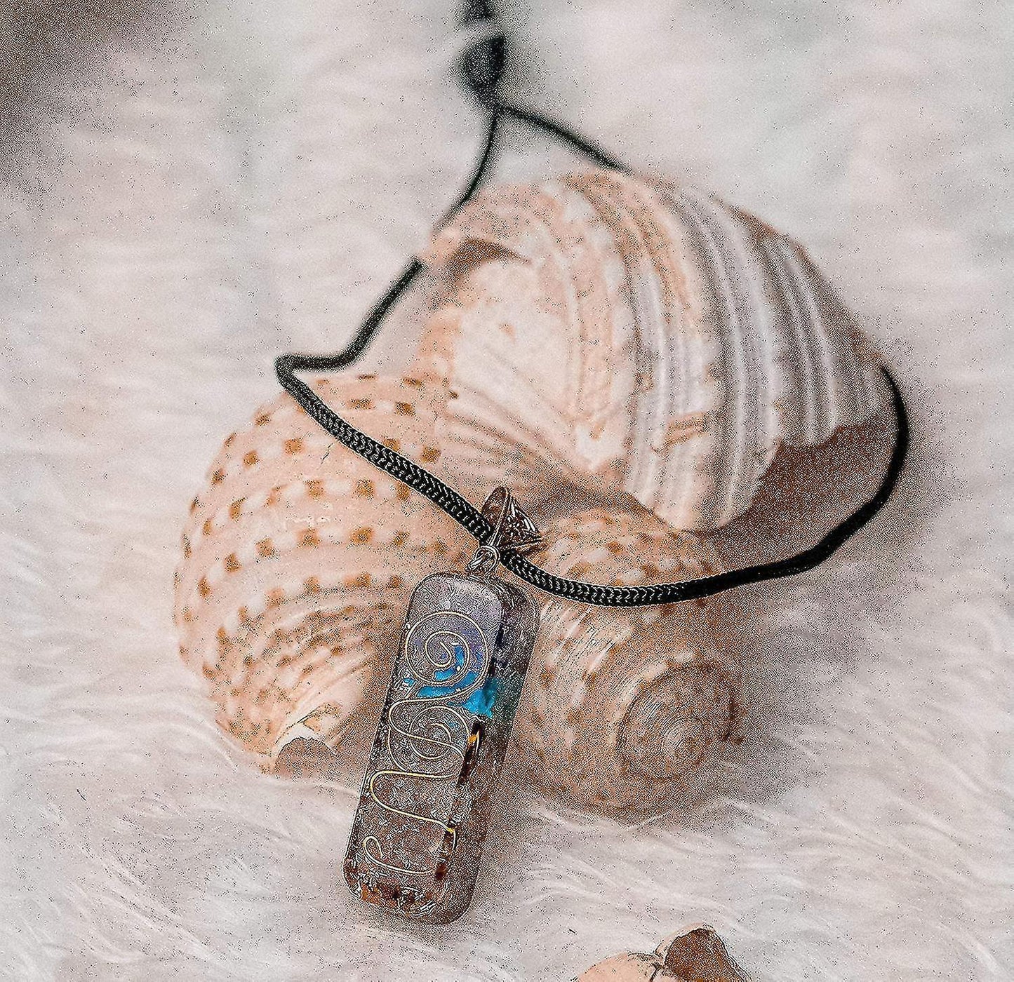 Necklace Handmade Healing Orgone Pendant Crystal Necklace Spiritual With Adjustable Cord For Men Women Positive Energy, Meditation