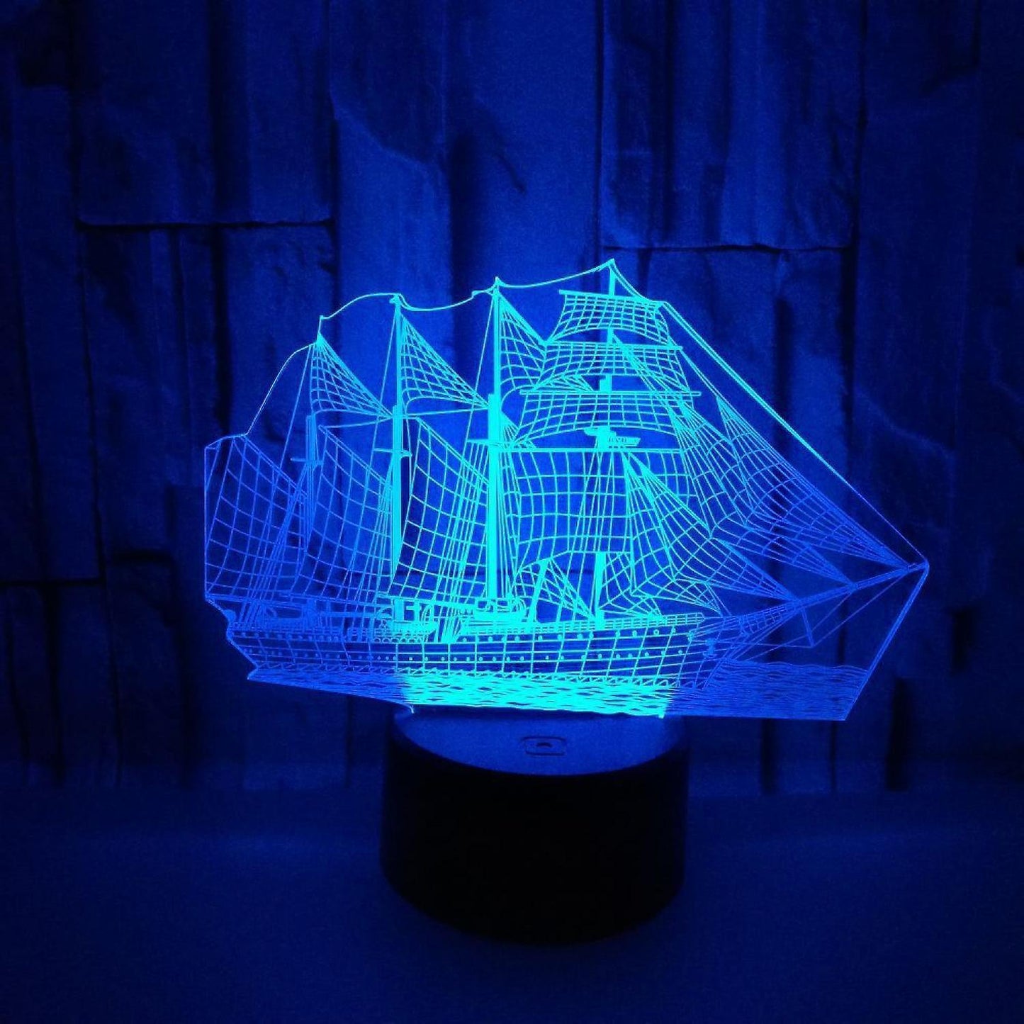 3D Illusion Sailboat LED Night Light 7 Colors Grad