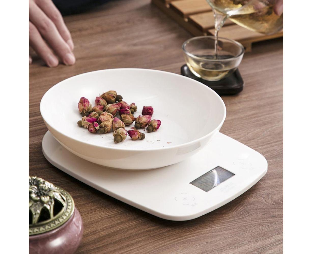 Xiangshan Kitchen Scale 2g-5kg Portable Electronic LCD Display Intelligent Touch Switch Scale Detachable Tray