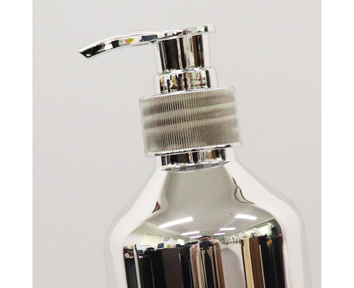 300ml Soap Dispenser Refillable Spiral Mouth Mini Built-in Spring Body Wash Dispenser Bathroom Supplies -Silver