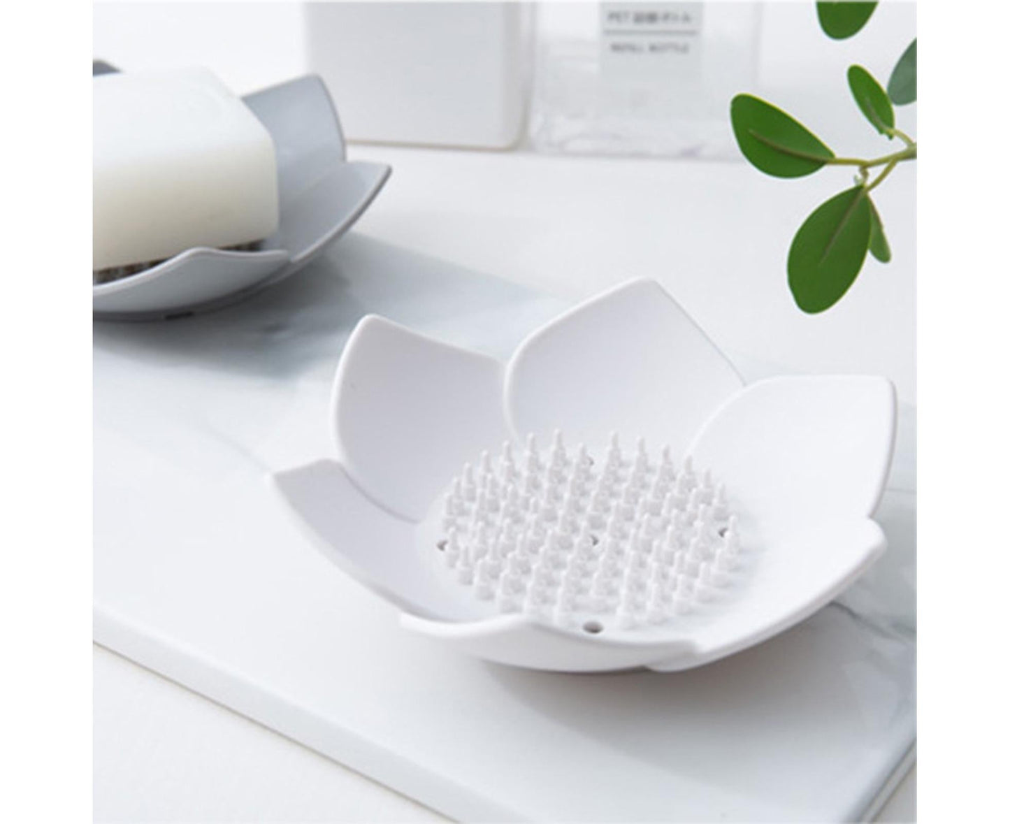 Soap Box Non-slip Lightweight Lotus Shape Box Silicone Draining Soap Dish for Home-White