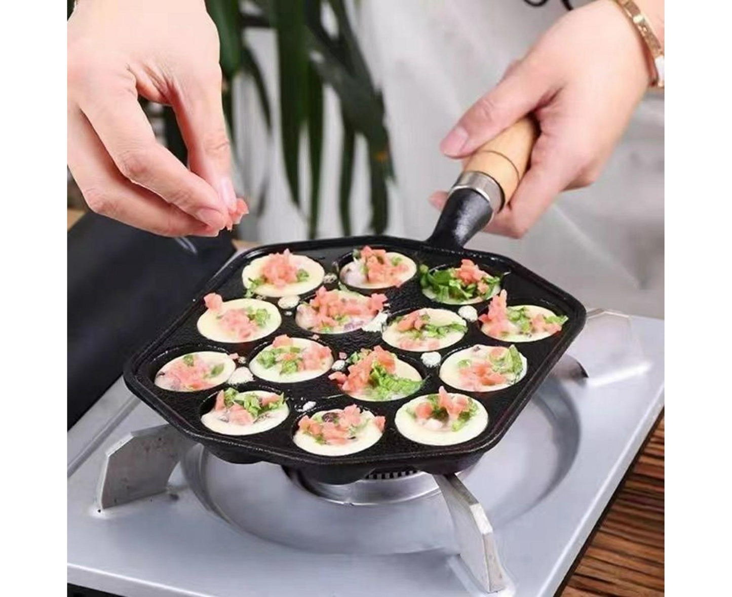 14-Hole Takoyaki Pan, Non-Stick Cast Iron Octopus Meatball Mold, Detachable Handle