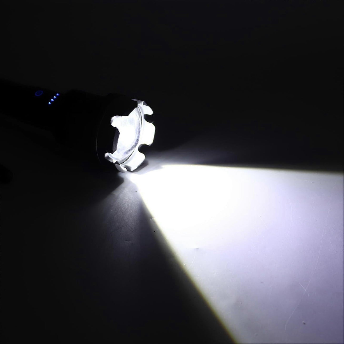 Super Bright Zoomable Flashlight USB Rechargeable Waterproof Aluminum Outdoor Torch