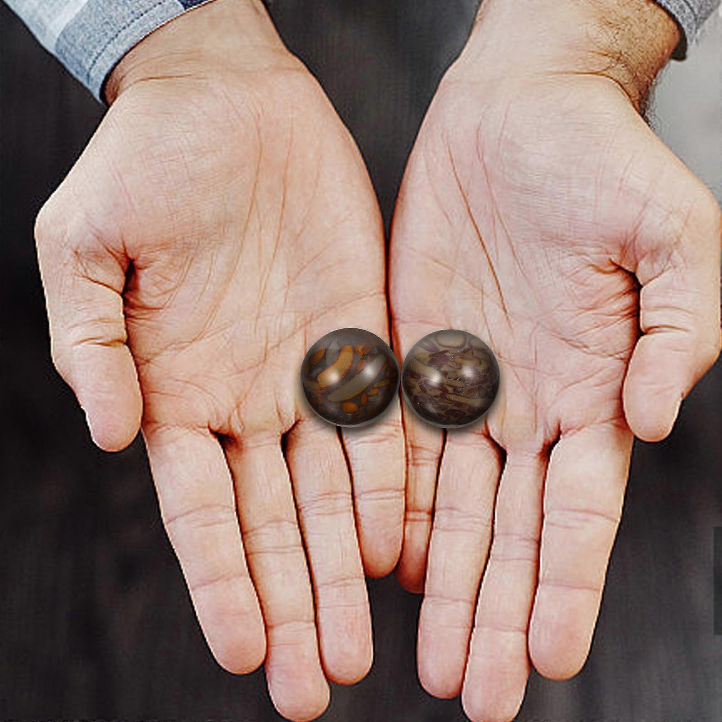 Stone Hand Massage Balls 2PCS, Small Rolling Hand Therapy Balls