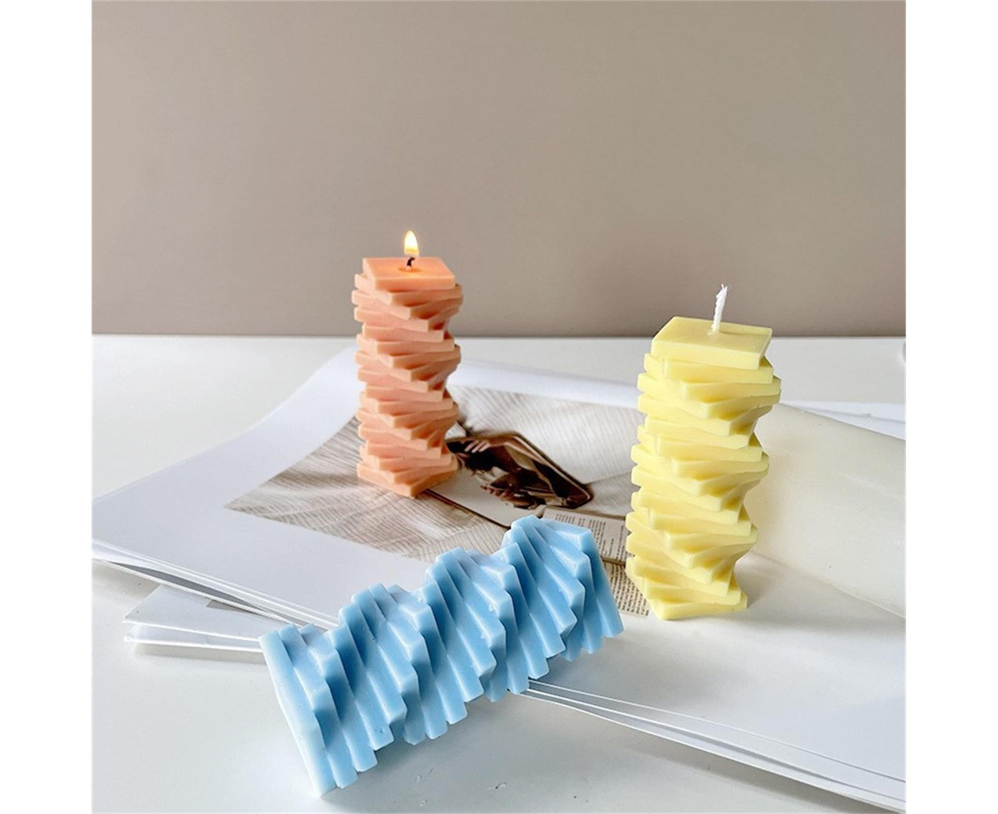 Candle Mold Non-stick DIY Silica Gel Rotating Cylinder Epoxy Resin Mold Home Ornament -White
