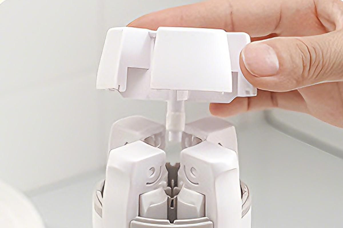 4 in 1 Travel Dispenser with 30ml Travel Bottles Travel Bottles for Shampoo Lotion - White