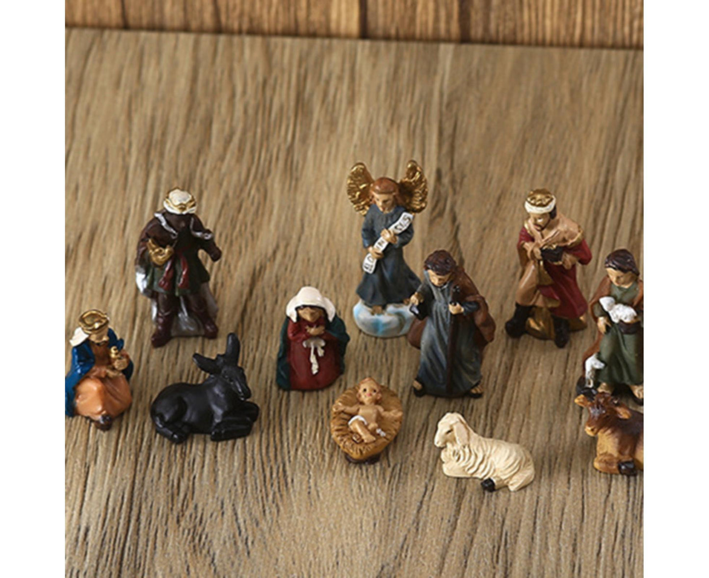 Jesus Figurine Set-Multicolor