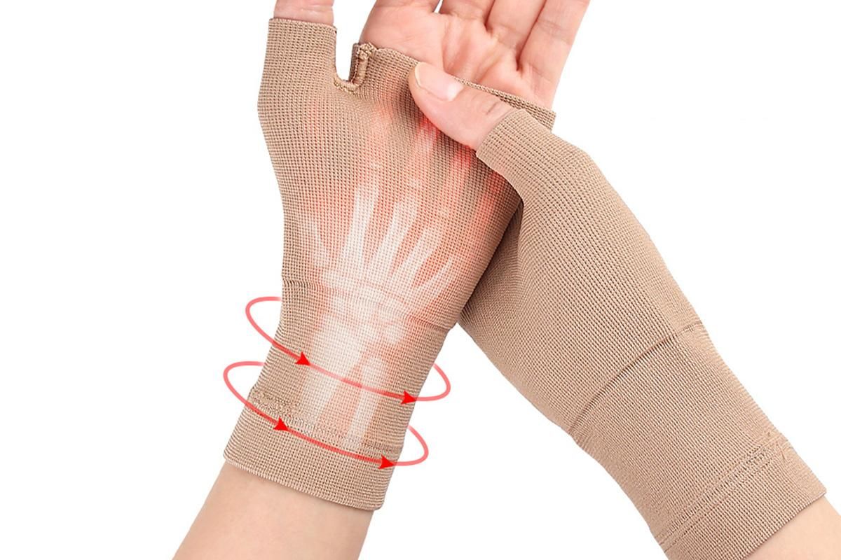 1Pair Wrist Brace Glove Sport Wrist Support for Fitness Weightlifting Skin Tone - XL