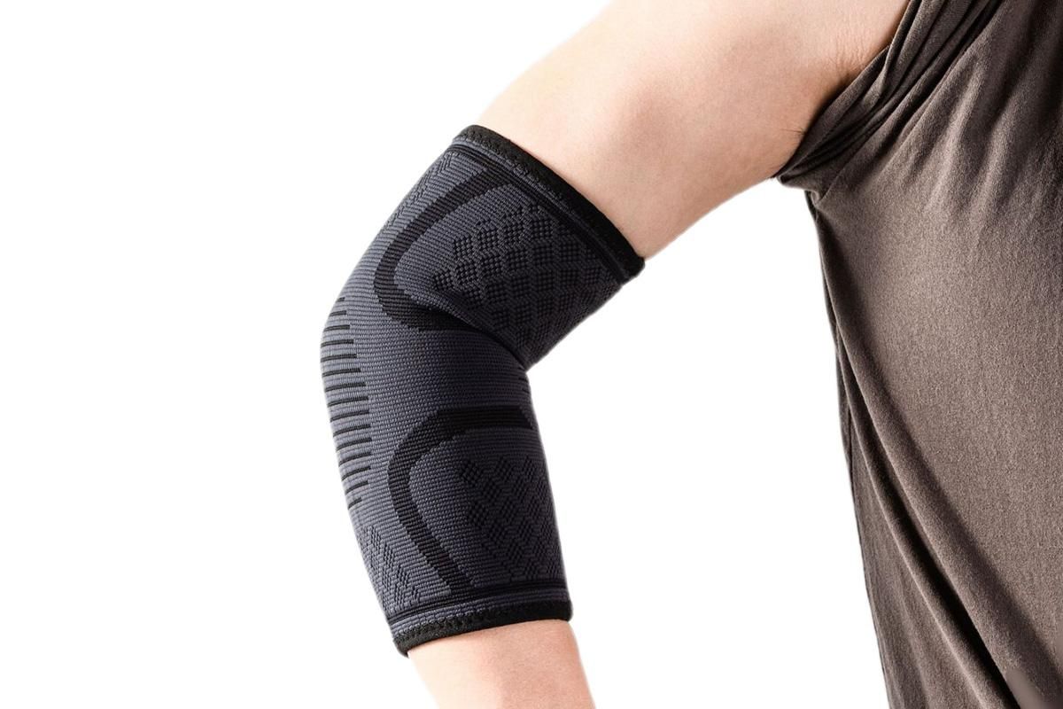 2Pcs Elbow Brace for Tendonitis Elbow Compression Support Sleeve for Golfers Pain Relief for Workout Weightlifting -Black / M