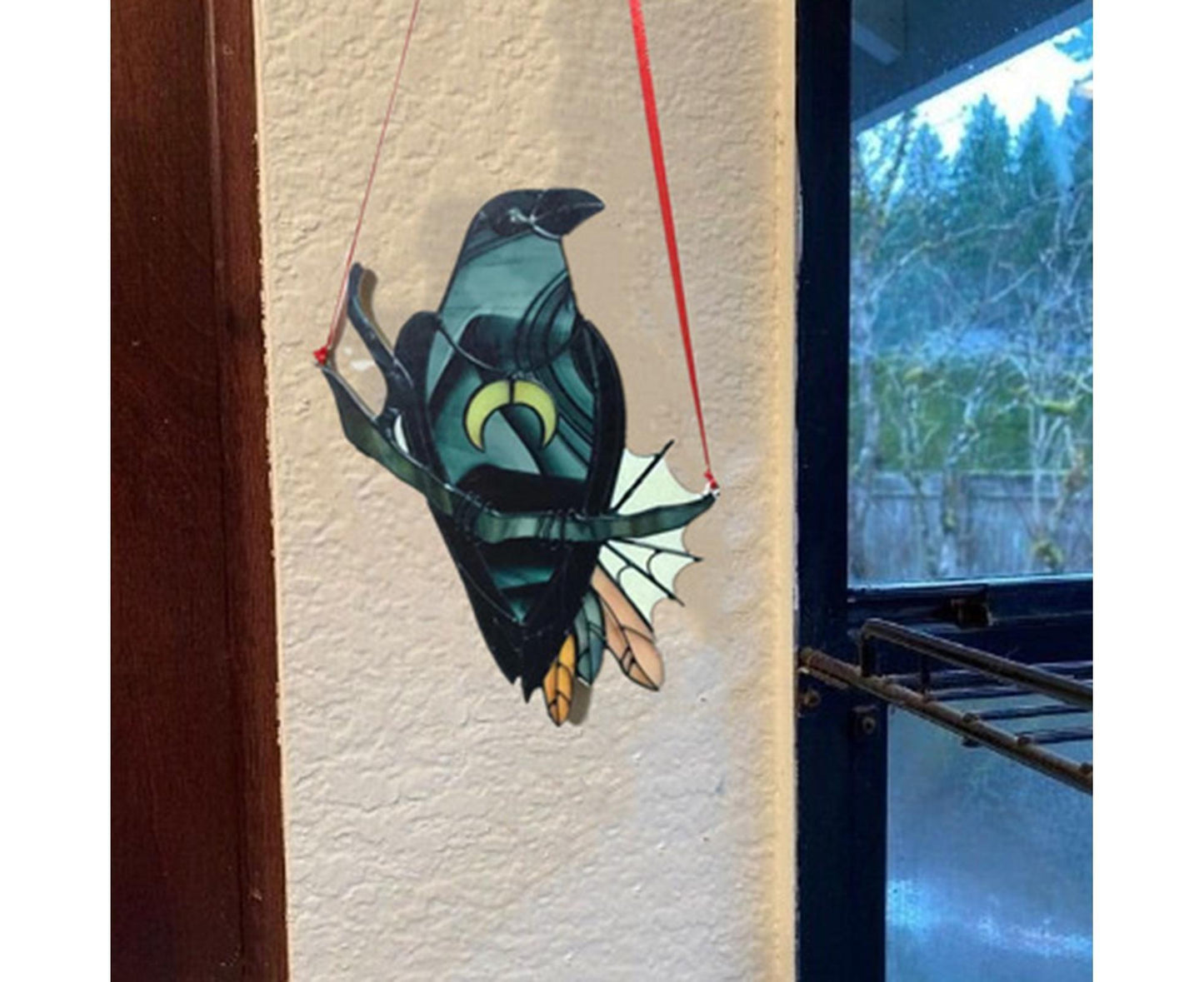 Pendant Crow Pattern Landscaping Ornaments Acrylic Door Wall Hanging Ornaments for Home-Black